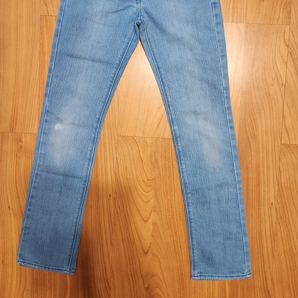 Levi's Girls Light Blue Jeans Sz 10 EUC - Picture 8 of 10